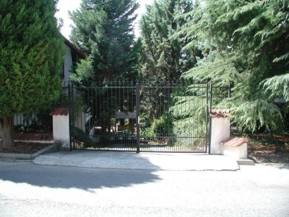 Gästehaus Gise ( Gisela und Manfred Fedler ) - Fonyod / Ungarn - Straßenansicht